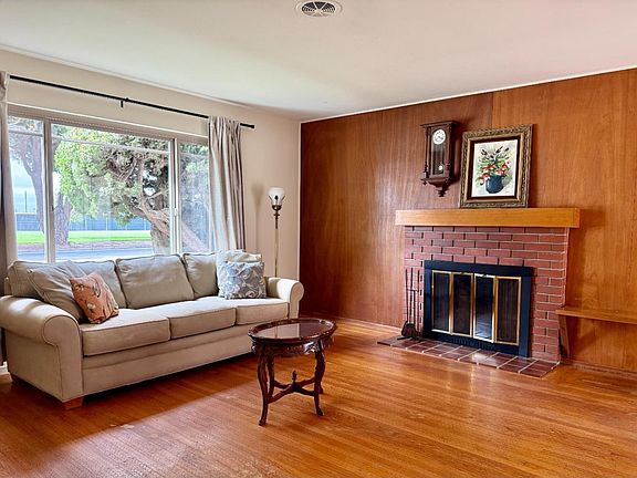 2nd image of 631 W Alisal St