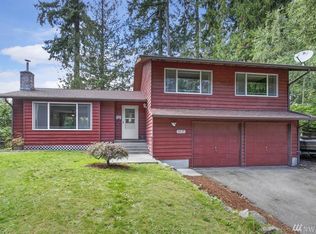 8835 Kari Ln NW, Bremerton, WA 98311