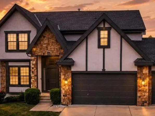 1304 Aberdeen Cir, Raymore, MO 64083