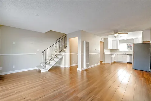835 Palomino Dr #2 Photo 1