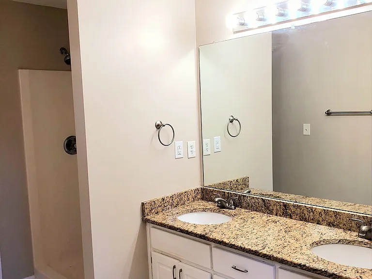 4268 Northridge Trl — Photo 13
