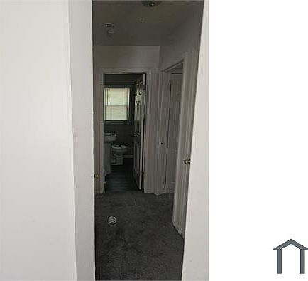 4th image of 7326 Penrod St