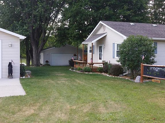 2nd image of 5231 Birch Island Dr