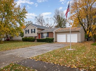 1387 Firethorne Dr, Mason, OH