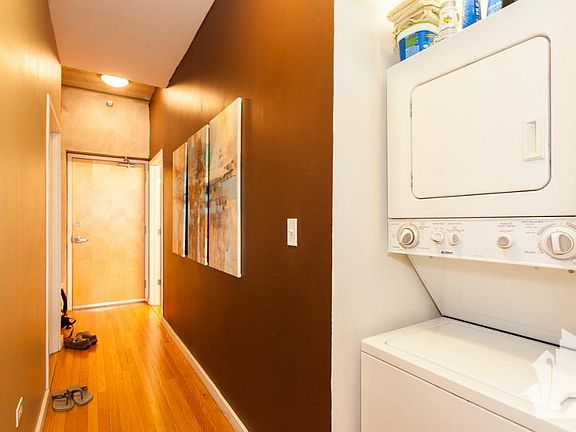 2nd image of 630 N Franklin St #717JC