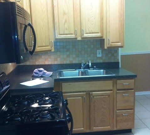 4th image of 1147 E Kentucky St