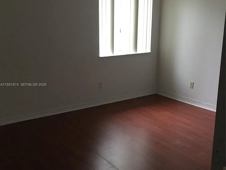 2885 SW 127th Ave — Photo 8