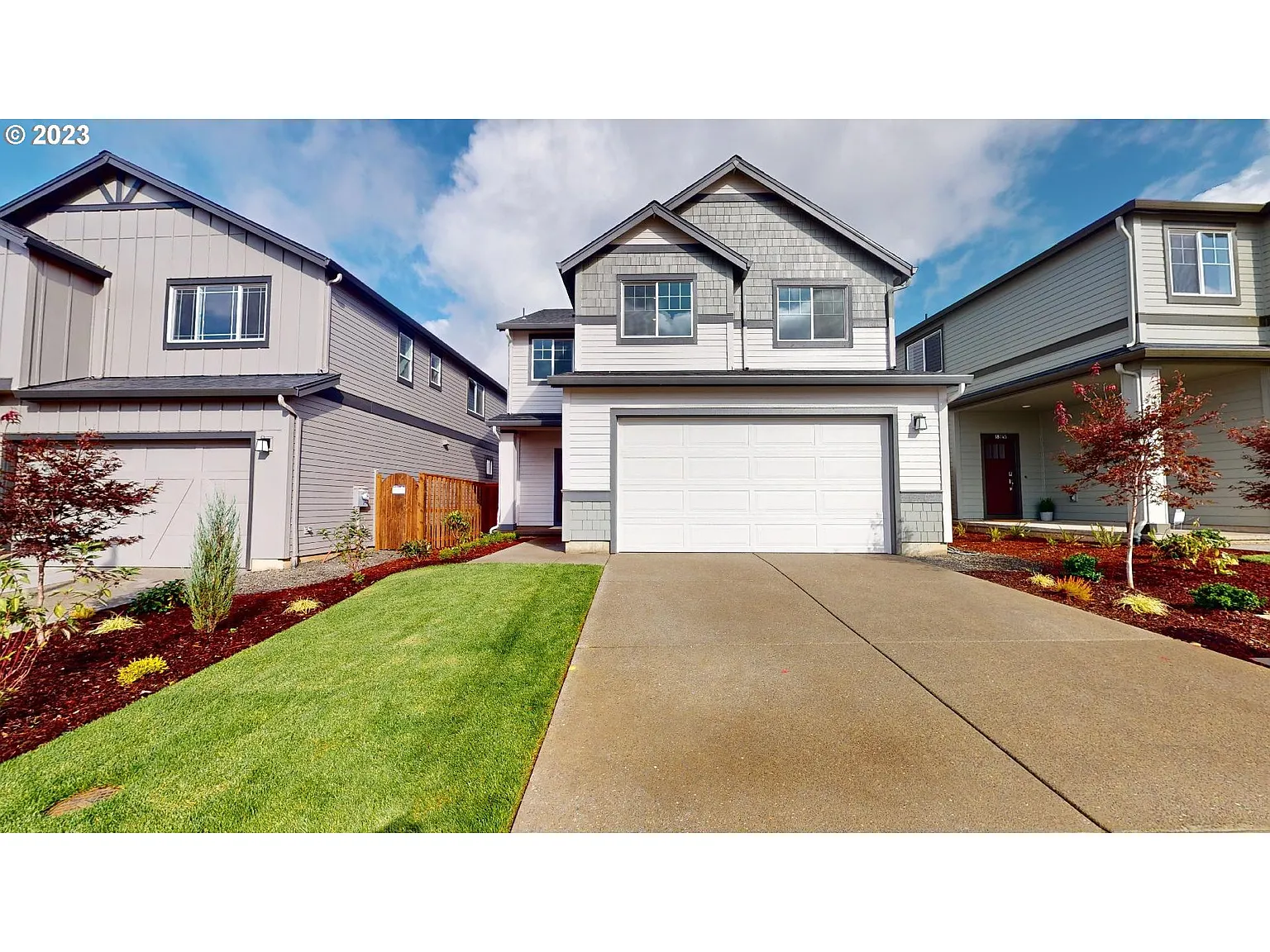 18755 SW Whitehorse Ln photo 1