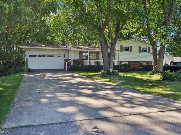 2428 Antioch Rd, North Perry, OH 44081