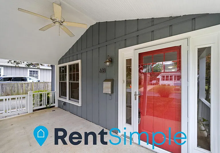 618 S Barton St — Photo 4