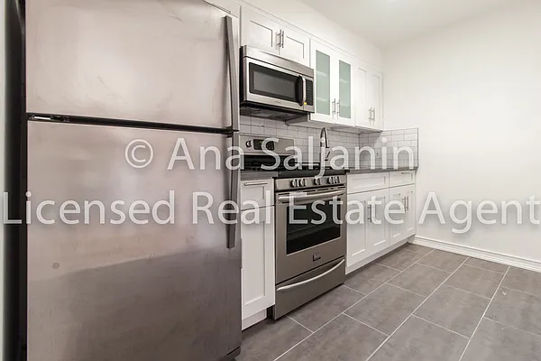 Rented by Citi Zone Realty | media 4