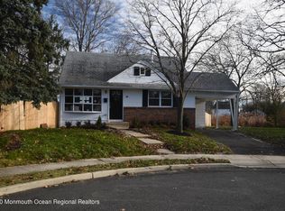 55 Scholer Dr, Union Beach, NJ 07735