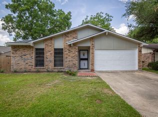 22907 Millgate Dr, Spring, TX 77373