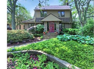 3504 Fairmount Blvd, Cleveland Heights, OH 44118