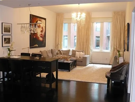 Rented by Sotheby's International Realty | media 23