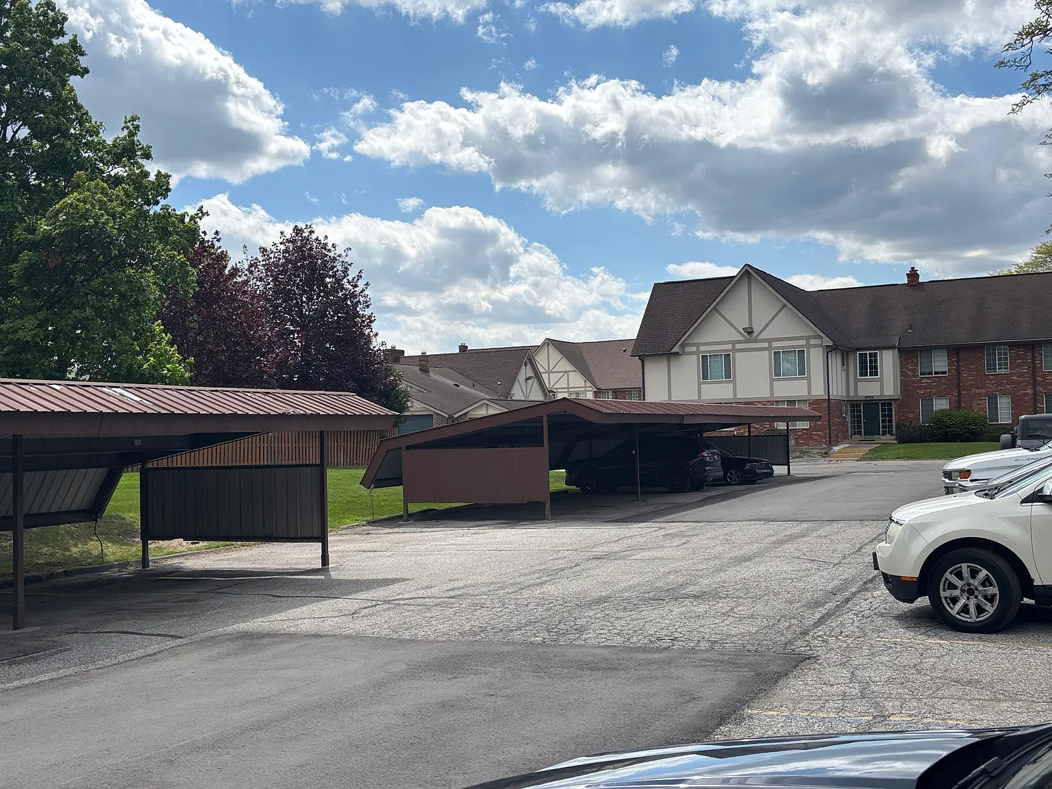 1 bed, 741 sqft, $1,400 — Photo 2
