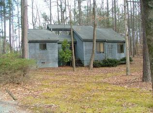 102 Groomsbridge Ct, Chapel Hill, NC 27516