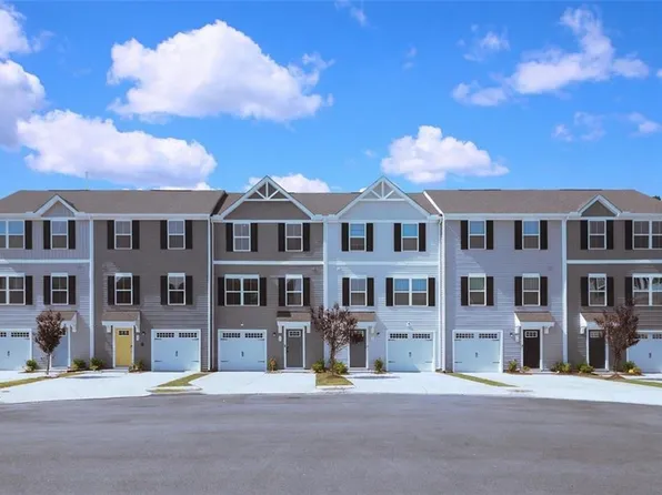 98 Clara Ct, Suffolk, VA 23434