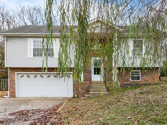 3rd image of 2626 Holly Rock Dr