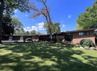 4951 Newburg Rd, Belvidere, IL 61008