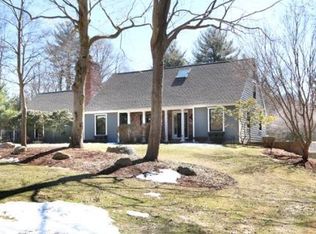 2 Longview Dr, North Easton, MA 02356