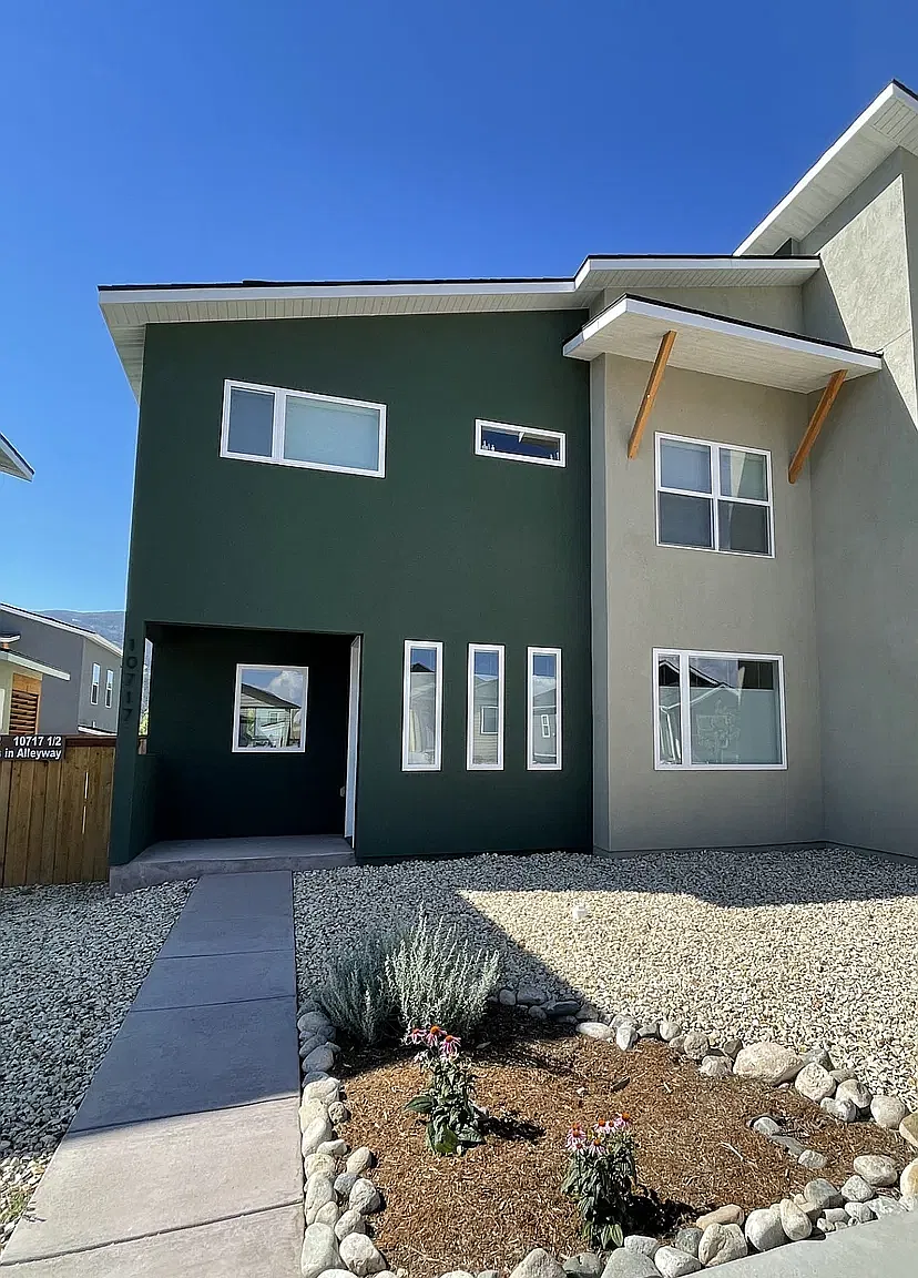 3 bed, 2.5 bath, 1650 sqft, $2,600 — Photo 1