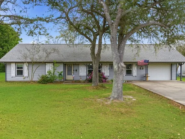 2916 Travis St, Westlake, LA 70669