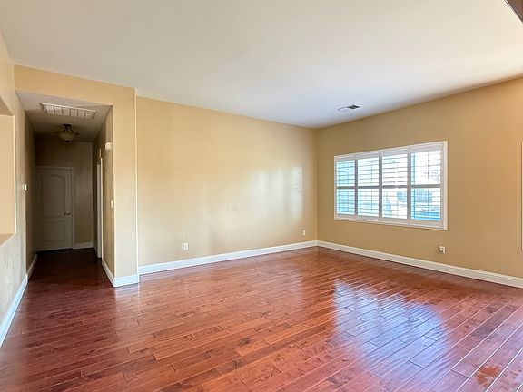 5th image of 6213 Tallulah Falls Ct