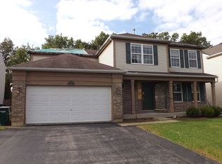 71 E Tall Oak Dr, Hainesville, IL 60073