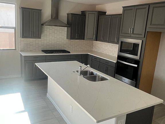 4th image of 7059 W Winston Dr