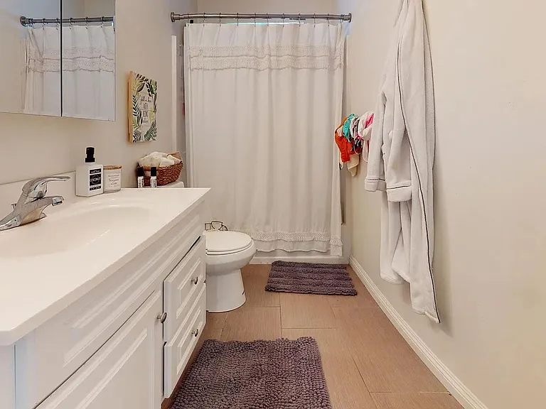 6180-6182 Mary Lane Dr — Photo 8