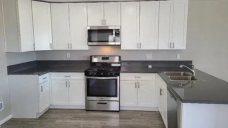 1st image of 68180 Calle Las Tiendas #B
