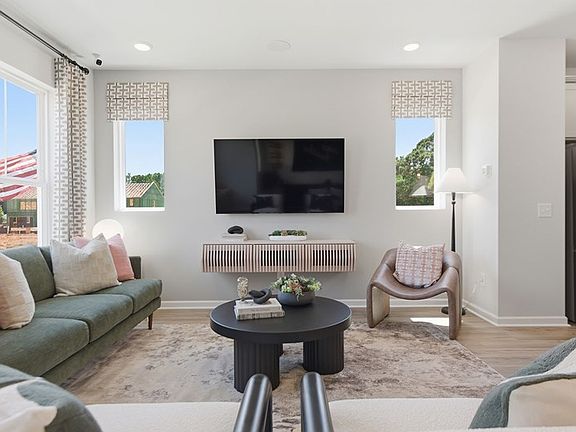 The Nuthatch Vista - Family Room