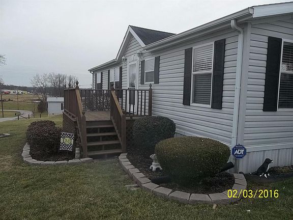2nd image of 617 2nd St