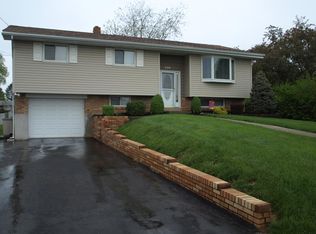 348 Roosevelt St, Bethlehem, PA 18017