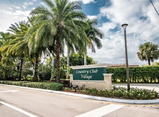 16401 Golf Club Rd APT 311, Weston, FL 33326