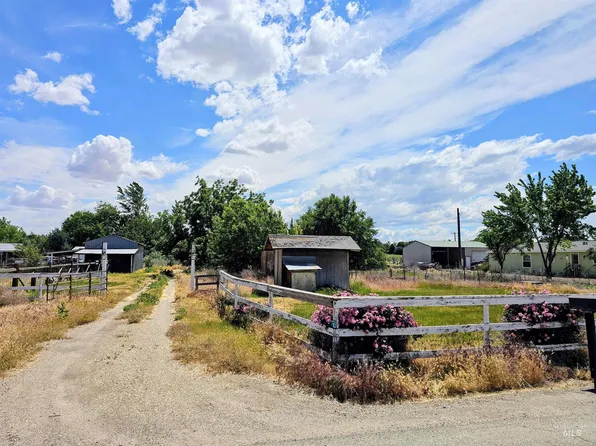1771 NW 2nd Ave, Fruitland, ID 83619