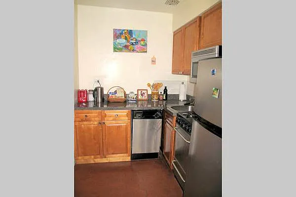 Rented by JK Dansar Corp | media 75