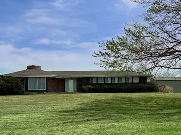1335 2000th St, Iola, KS 66749