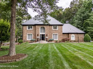 418 Red Bud Dr, Elizabethtown, KY 42701