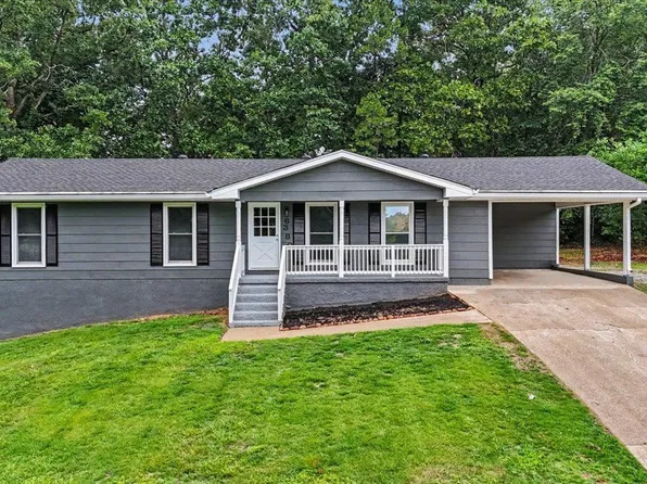 6380 Valhalla Dr, Douglasville, GA 30135
