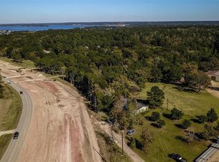 1097 N McCaleb Rd, Montgomery, TX 77316