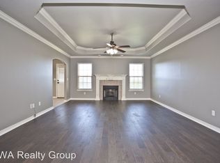 310 Coopers Farm Rd, Centerton, AR 72719