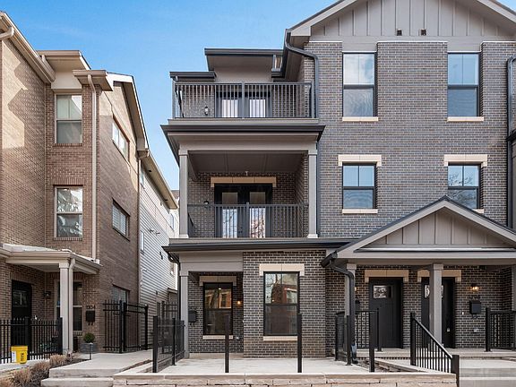 3rd image of 1302 Forsythe Ave