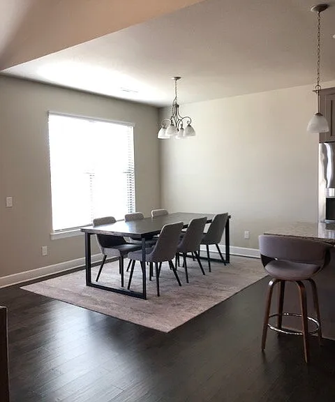 1513 Crestwood Hills Ln — Photo 3
