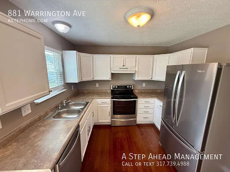 881 Warrington Ave — Photo 6