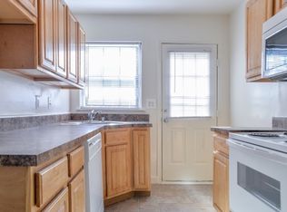 812 Wilson Point Rd APT A, Middle River, MD 21220