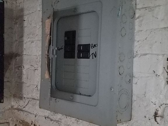 5th image of 12023 S Wentworth Ave