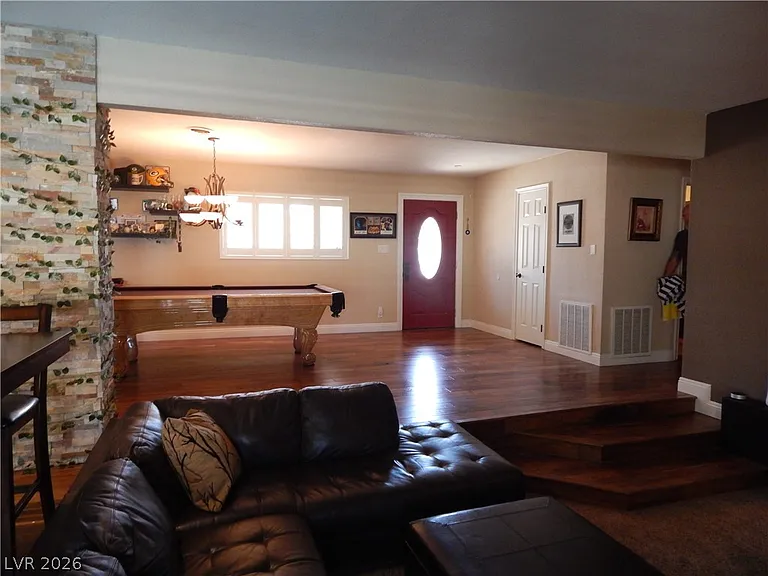 2712 W Oakey Blvd — Photo 5