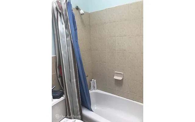 Rented by Douglas Elliman | media 4